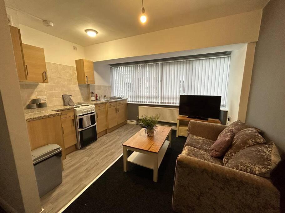 Two Bedroom Apartment Room 18 Stockton-on-Tees Exterior foto